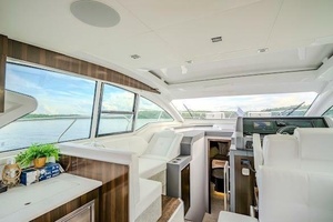 43FT (13M) CRUISERS YACHTS