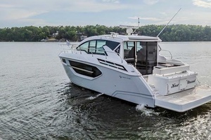 43FT (13M) CRUISERS YACHTS