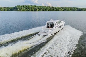 43FT (13M) CRUISERS YACHTS