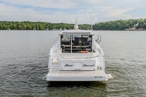 43FT (13M) CRUISERS YACHTS