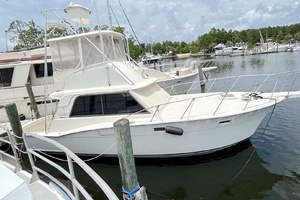 SLOW M OCEAN 36ft Hatteras Yacht For Sale