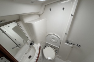 Adagio 42ft Beneteau Yacht For Sale