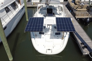 Paws  amp  Chill 42ft Hunter Yacht For Sale