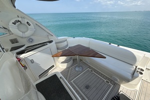 42ft Cruisers Yachts Yacht For Sale