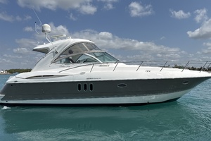 42ft Cruisers Yachts Yacht For Sale