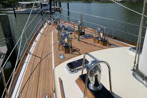 BRISE DE MER 53ft Little Harbor Yacht For Sale