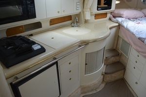 31ft Sea Ray Yacht For Sale