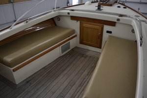24ft Ellis Yacht For Sale