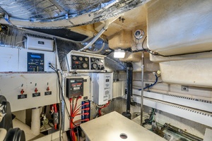 Still Time To 58ft Cruisers Yacht For Sale