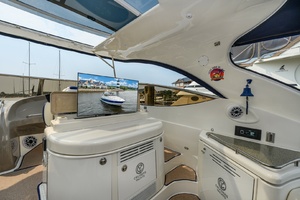 Still Time To 58ft Cruisers Yacht For Sale