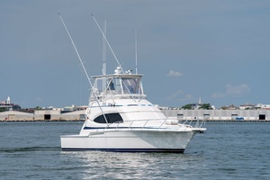 Lineage 39ft Bertram Yacht For Sale