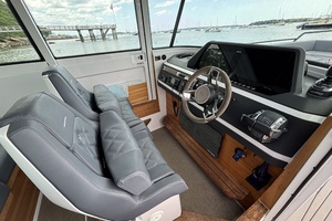 FARADAY 28ft Axopar Yacht For Sale