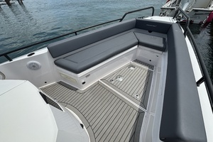 FARADAY 28ft Axopar Yacht For Sale