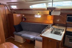 Compass Rose 35ft Catalina Yacht For Sale
