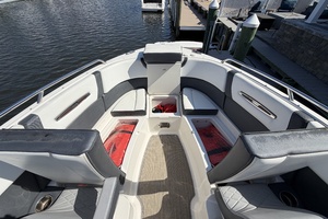 27ft Chaparral Yacht For Sale