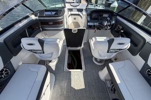 27ft Chaparral Yacht For Sale