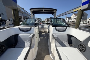 27ft Chaparral Yacht For Sale