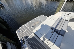 27ft Chaparral Yacht For Sale