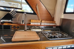 28ft Cutwater Yacht For Sale