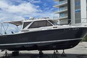 28ft Cutwater Yacht For Sale