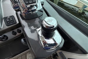 Liquid Asset II 34ft Monterey Yacht For Sale