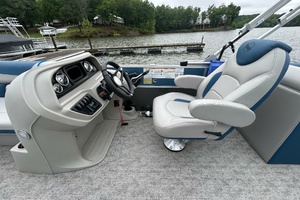 24ft South Bay Yacht For Sale