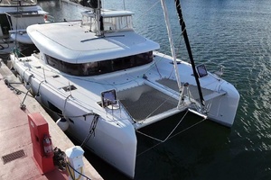 42ft Lagoon Yacht For Sale