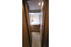 42ft Lagoon Yacht For Sale