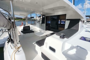 42ft Lagoon Yacht For Sale