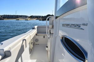 25ft Sea Hunt Yacht For Sale