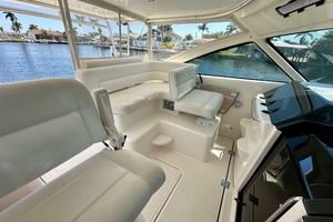 43ft Tiara Yachts Yacht For Sale