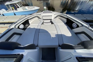 24ft Yamaha Boats Yacht For Sale