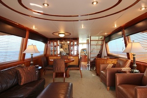 Kathleen 74ft Lazzara Yachts Yacht For Sale
