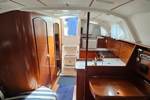 Argentum 33ft Beneteau Yacht For Sale