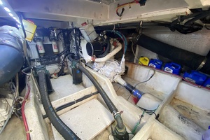 39ft Bayliner Yacht For Sale
