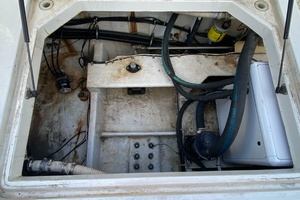 39ft Bayliner Yacht For Sale