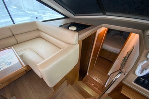 39ft Bayliner Yacht For Sale
