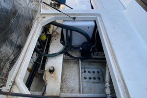 39ft Bayliner Yacht For Sale