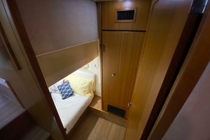 39ft Bayliner Yacht For Sale