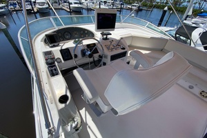 39ft Bayliner Yacht For Sale