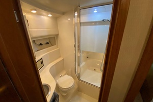 39ft Bayliner Yacht For Sale
