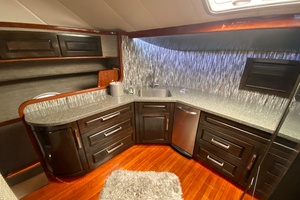 58ft Mares Yacht For Sale