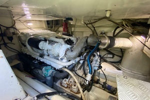 58ft Mares Yacht For Sale