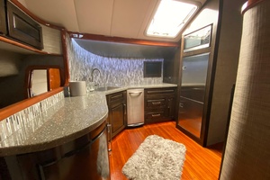 58ft Mares Yacht For Sale