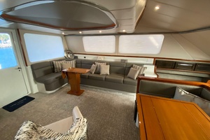 58ft Mares Yacht For Sale
