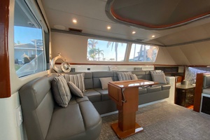 58ft Mares Yacht For Sale