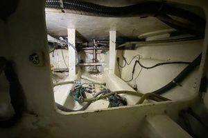 58ft Mares Yacht For Sale