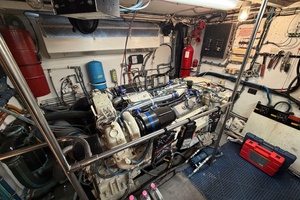 75FT (22M) HATTERAS
