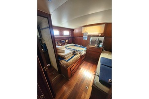 42ft Hatteras Yacht For Sale