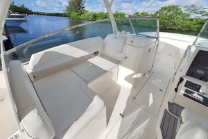 33ft Cobia Yacht For Sale